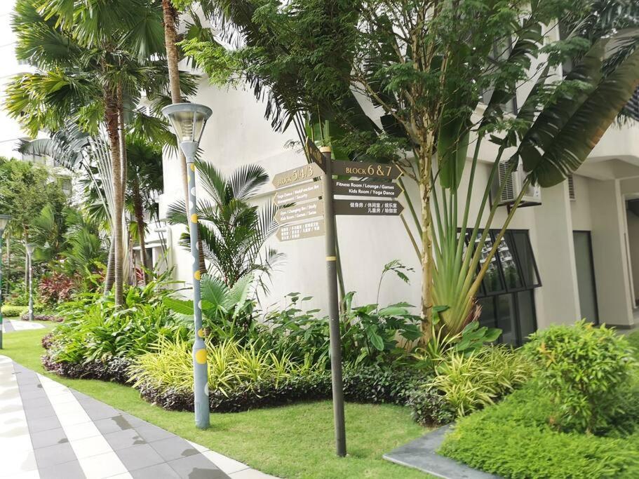 Country Garden Bay Point Homestay By Easyhomestay 조호르 바루 외부 사진